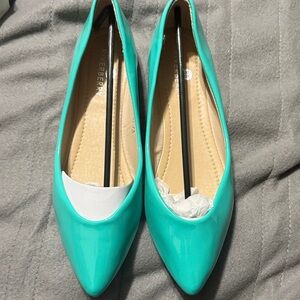 Women's Turquoise Flats